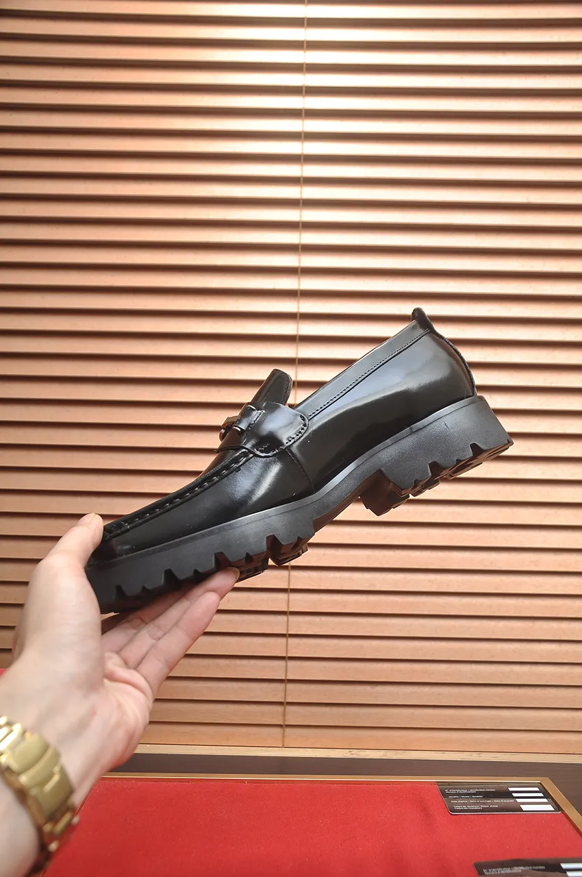 Men's shoes 💰500💶[Ferragamo/Ferragamo] The latest model in the counter. Original imported high-quality cowhide with open edges + imported 🐂 water-dyed cowhide lining + original luxury metal buckle + original combined outsole. Comparison without pressure 38--45 (45 is custom-made and cannot be returned or exchanged)